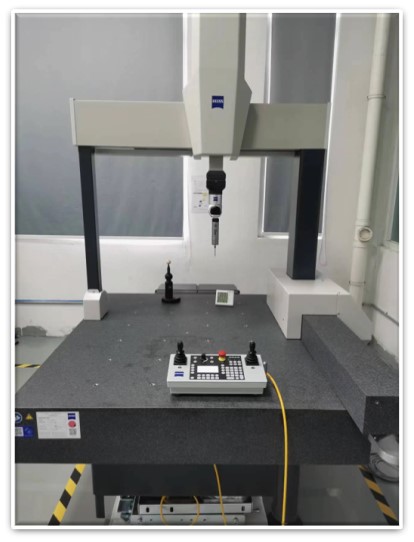 zeiss.jpg